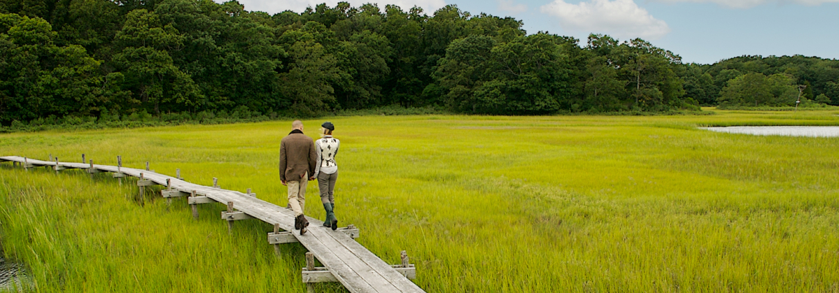 mashomac shelter island hiking